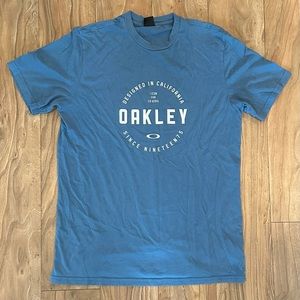 Oakley T shirt